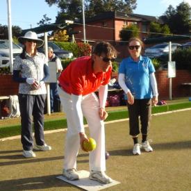 A team lawn bowling with everyone wearing IceRays Sun Sleeves for Maximum UV sun protection. Lawn Bowls A team lawn bowling with everyone wearing IceRays Sun Sleeves for Maximum UV sun protection. Lawn Bowls